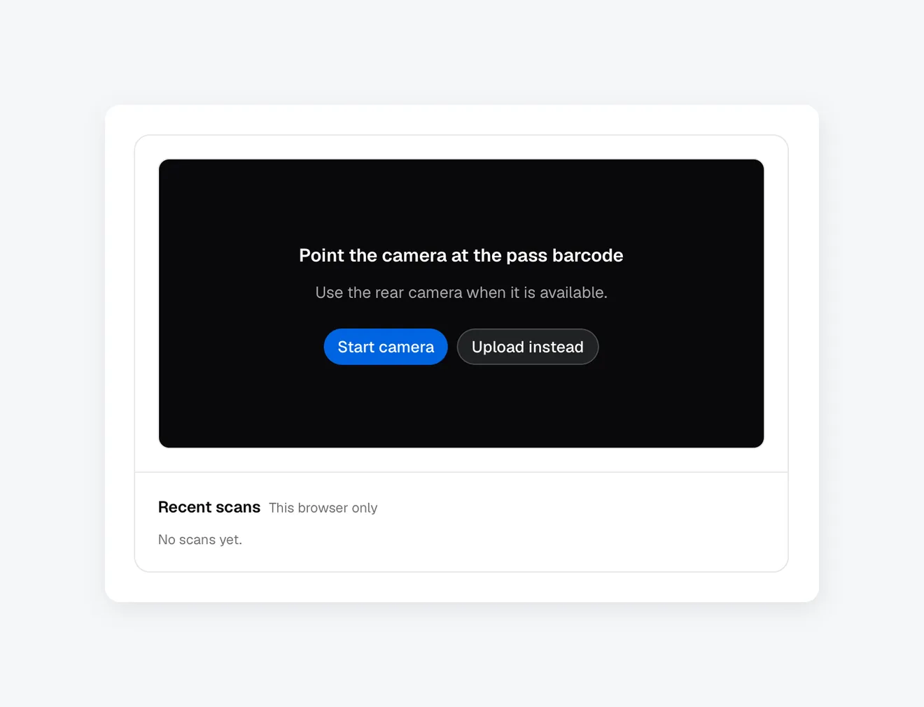 Lo scanner gratuito WalletWallet con la fotocamera aperta, pronto a leggere il codice di una tessera